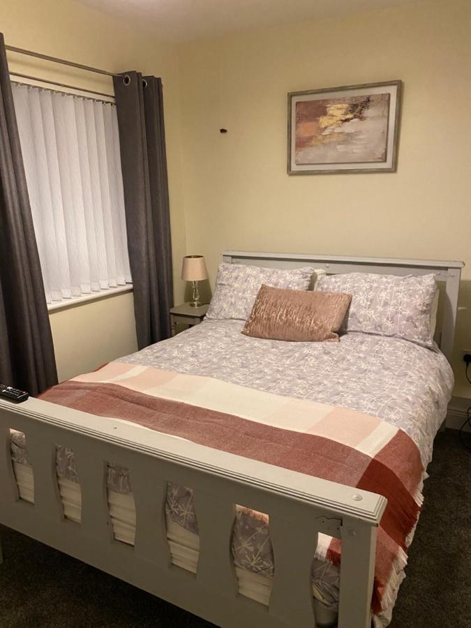 The Strand Guest House Falcarragh Buitenkant foto